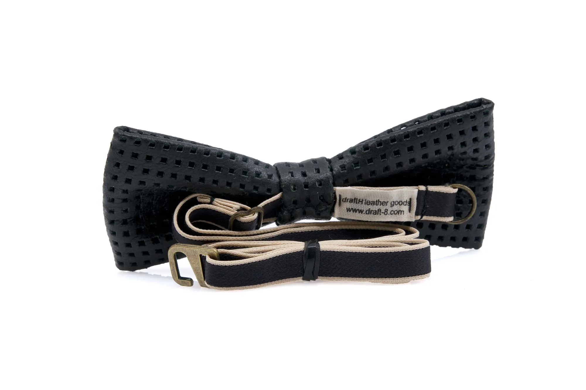 Bow Tie NEAT Black