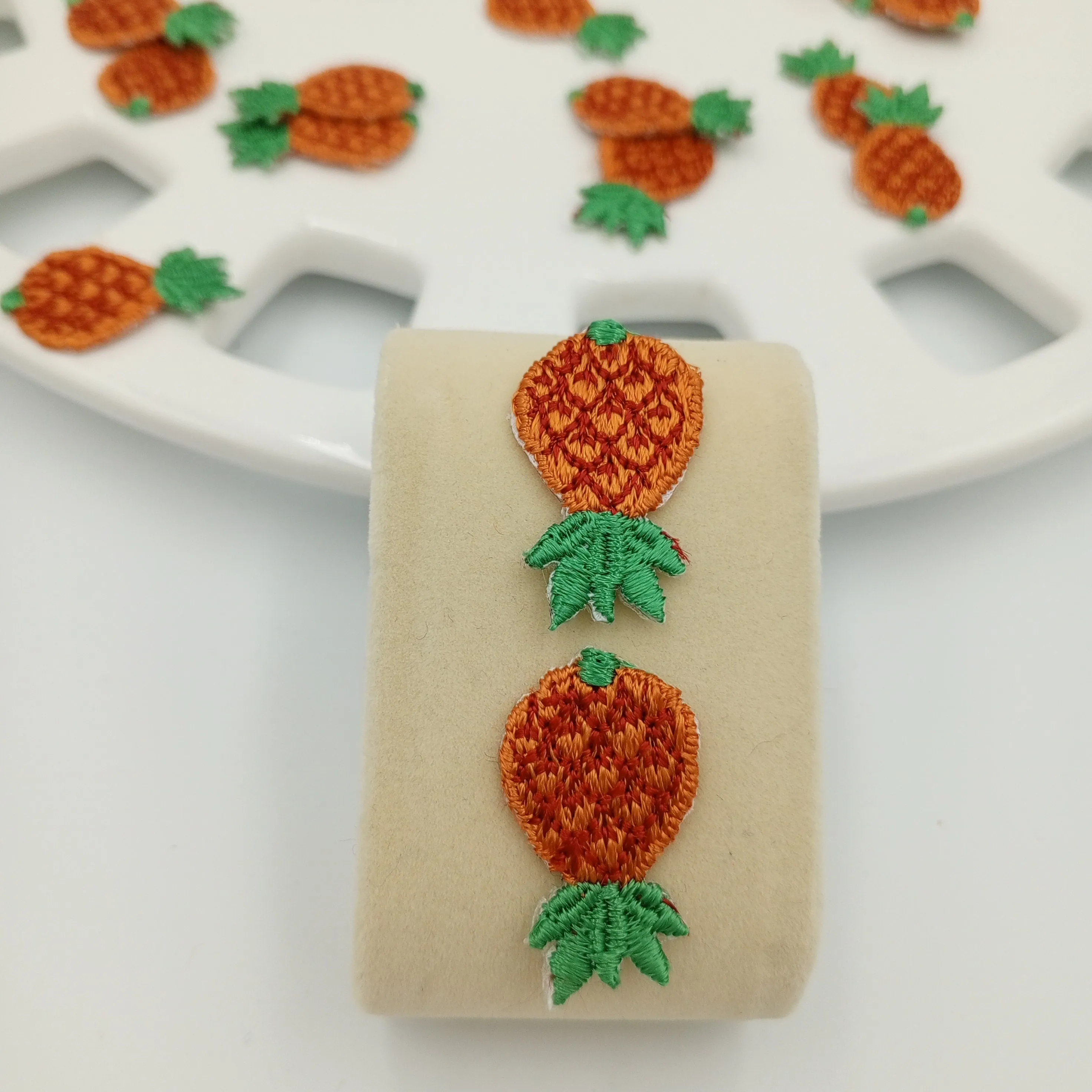 Tropical Pineapple Iron on Patches Embroidery Fruit Applique patches for DIY Projects, Jackets Hair Accessories Bags Jeans Backpacks #356